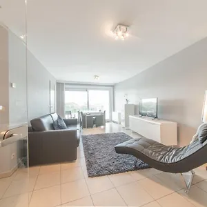 302 By Interhome Appartement