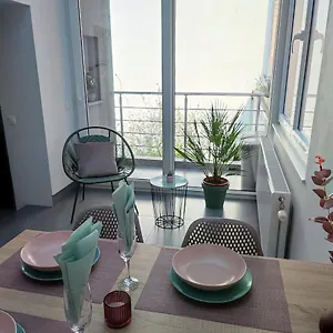Ksenija Apartment Ostende