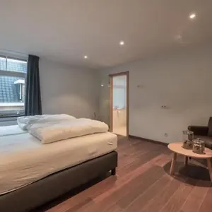 De Drie Zwanen Hostel